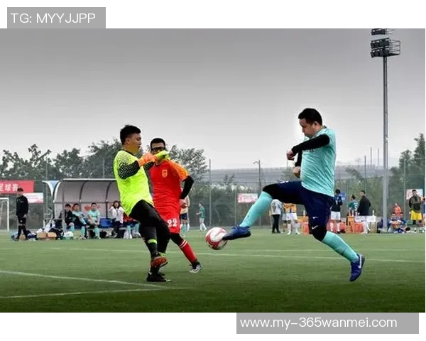 激情四溢的客商杯足球赛点燃城市热情展现友谊与竞技的完美结合